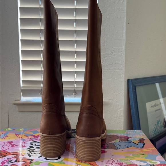 Jeffrey Campbell Reflect-TN Boots. 7. - Picture 5 of 9